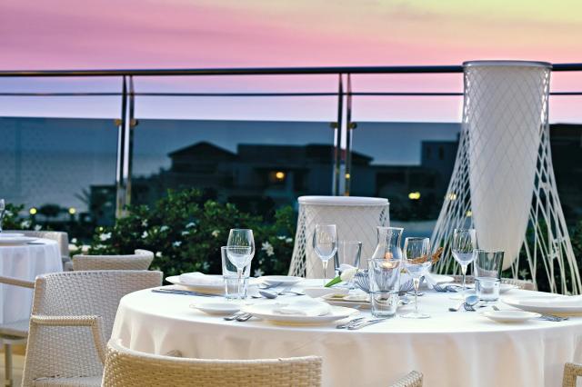 Atlantica Caldera Palace