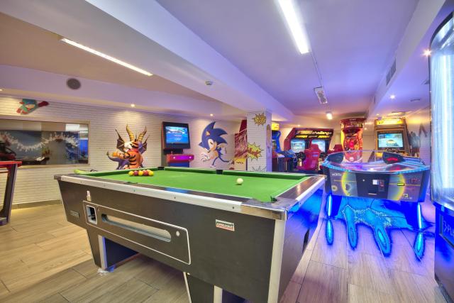 Seabank Resort & Spa