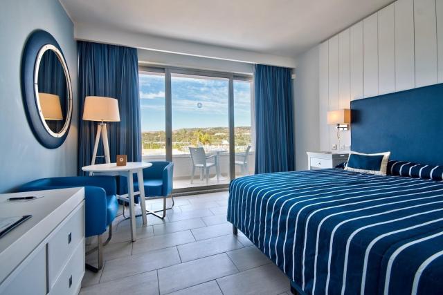 Seabank Resort & Spa