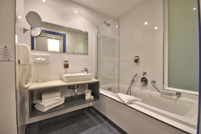 Seabank Resort & Spa