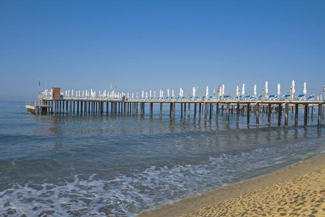 Quattro Beach Spa & Resort