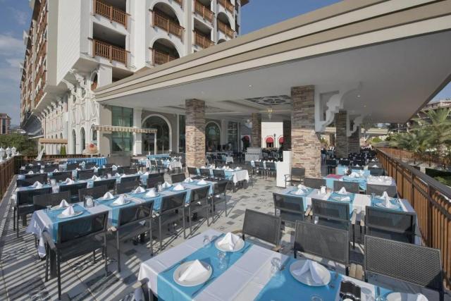 Quattro Beach Spa & Resort