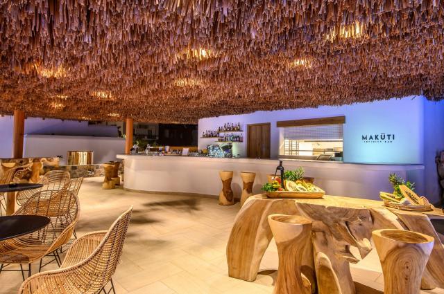 Stella Island Luxury Resort & Spa
