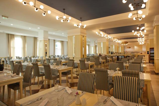 Dreams Sunny Beach Resort & Spa