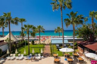 Elysée Beach