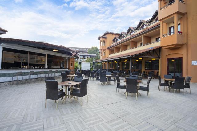 Villa Side Hotel
