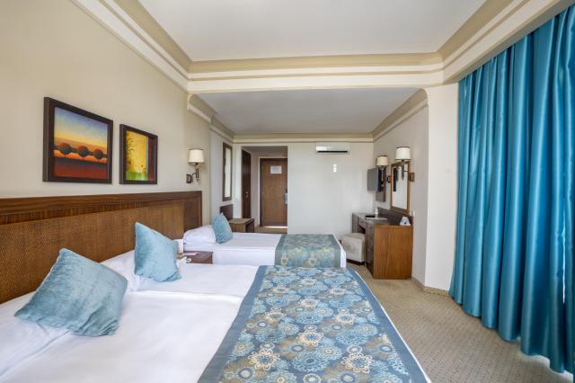 Villa Side Hotel