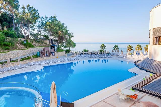Melas Holiday Village