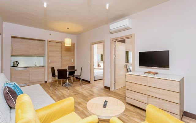 Melas Holiday Village