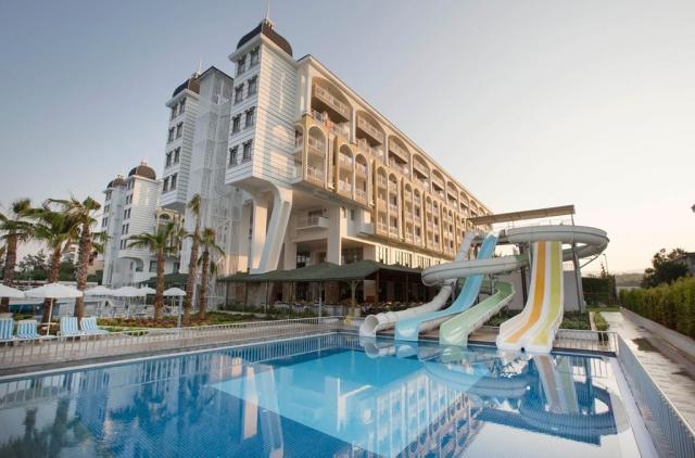 Kirman Sidera Luxury & Spa