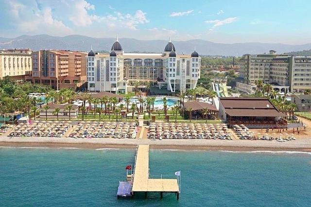 Kirman Sidera Luxury & Spa