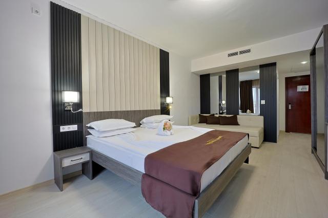 Prestige Hotel & Aquapark