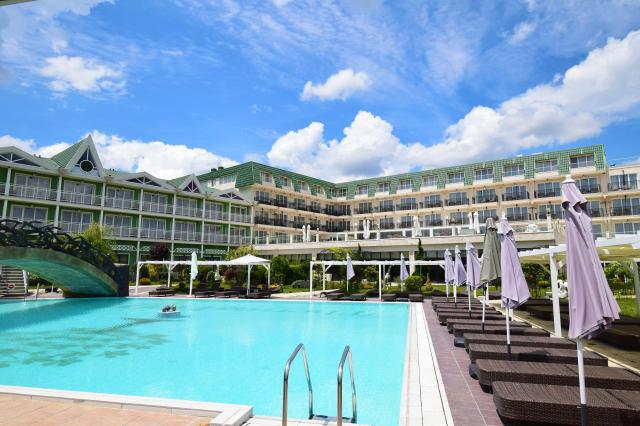 Therma ECO Village