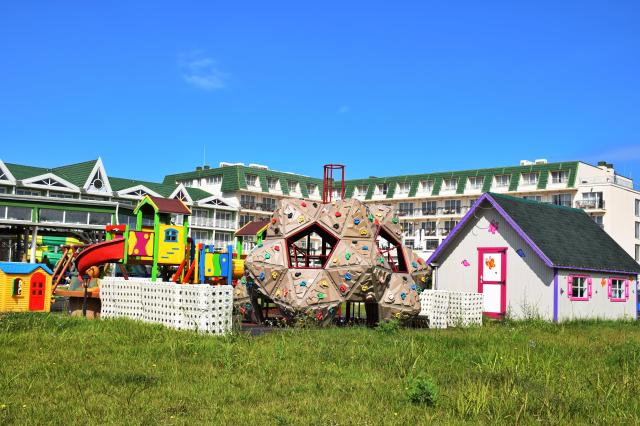 Therma ECO Village