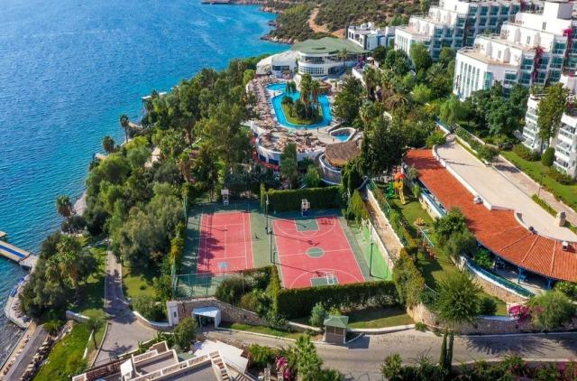 Bodrum Holiday Resort & SPA