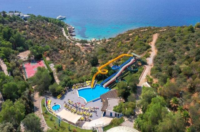 Bodrum Holiday Resort & SPA