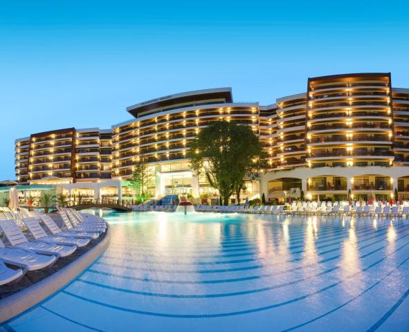 Flamingo Grand Hotel & Spa