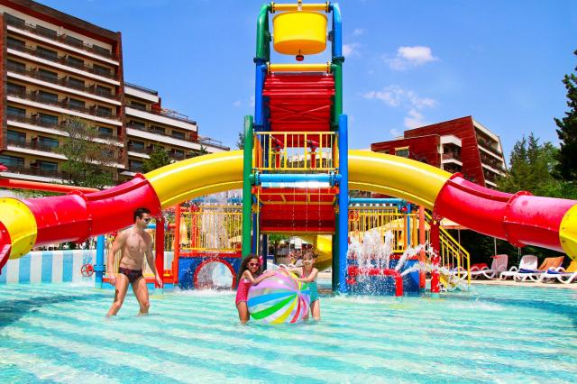 Flamingo Grand Hotel & Spa