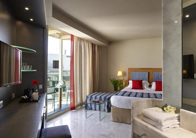 Kyma Suites Beach