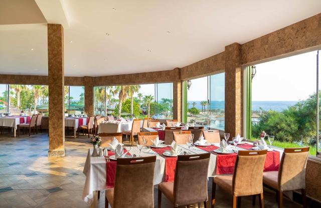 OZ hotels Incekum Beach Resort