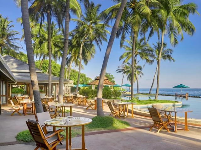 Royal Island Resort & Spa