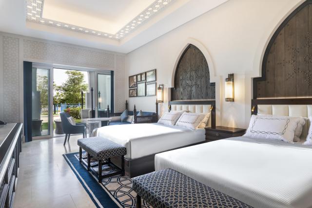 Hilton Salwa Beach Resort & Villas