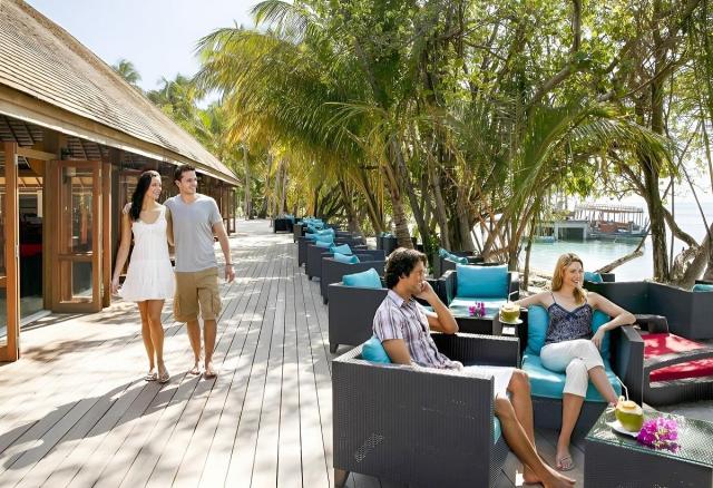 Vilamendhoo Island Resort & Spa