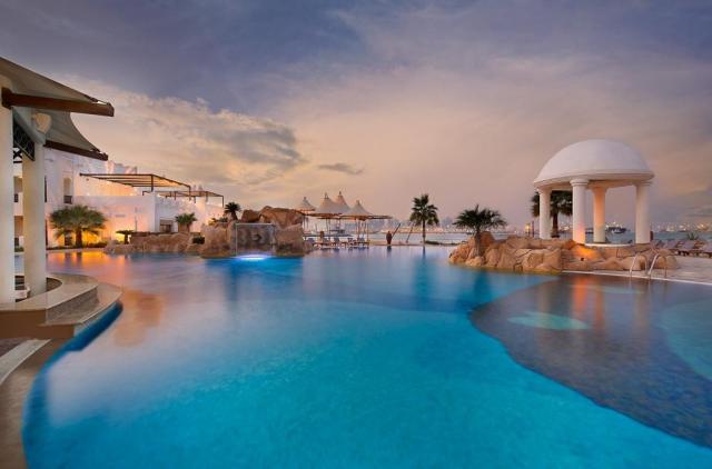 Sharq Village & Spa, a Ritz-Carlton