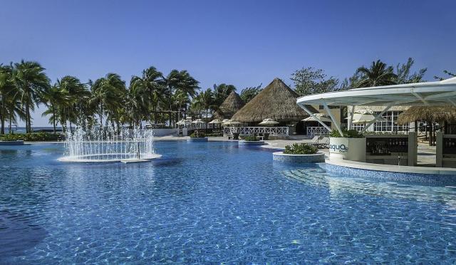 Catalonia Royal Tulum