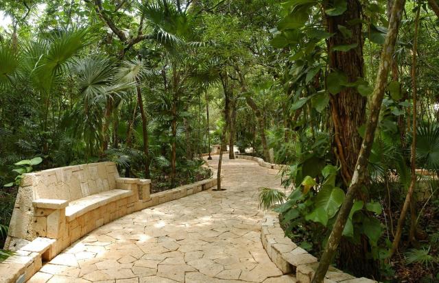 Catalonia Royal Tulum