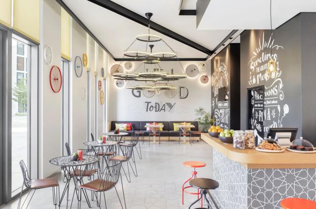 Hampton By Hilton Dubai Al Seef