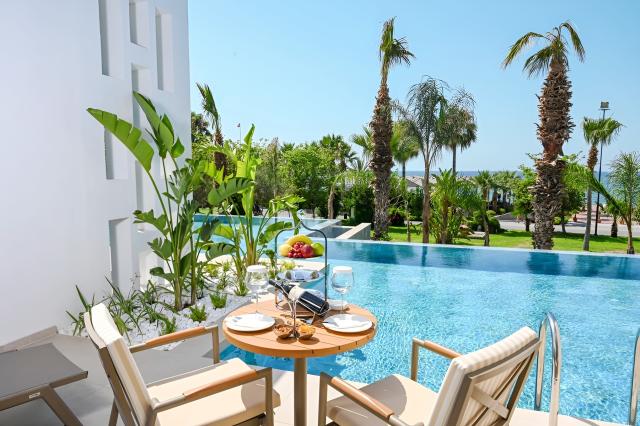 Acapulco Resort Convention & Spa