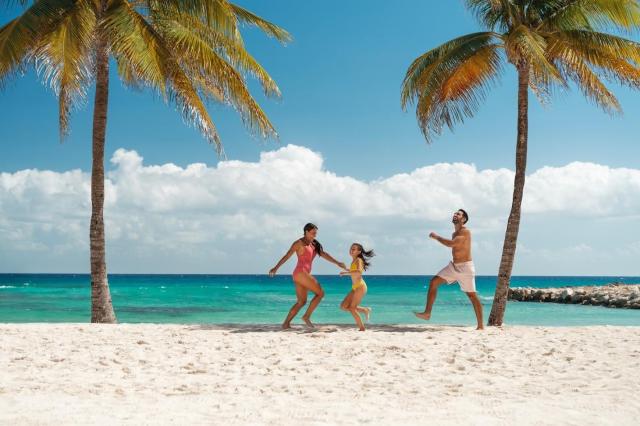 Catalonia Yucatan Beach