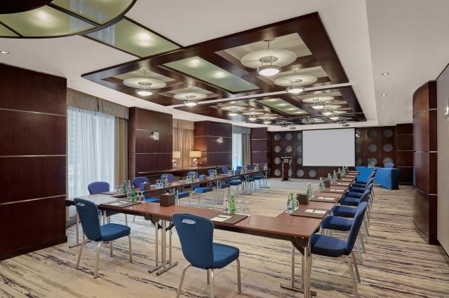 Rose Rayhaan by Rotana