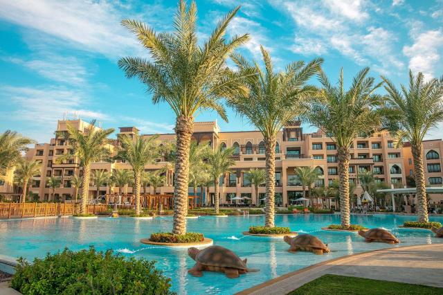 Saadiyat Rotana Resort & Villas