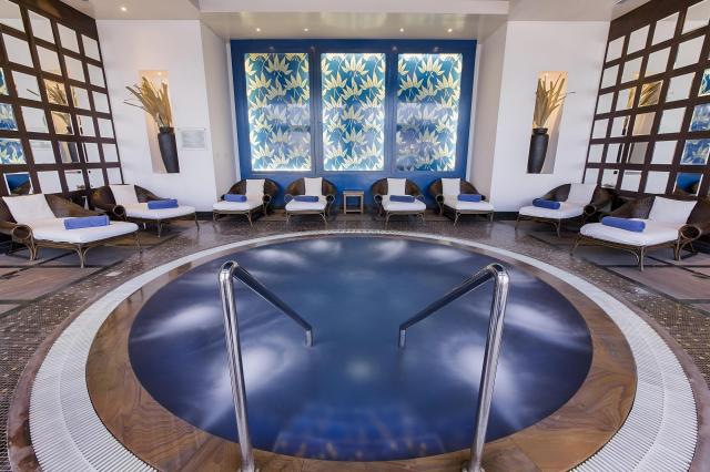 Radisson Blu Resort Abu Dhabi Corniche
