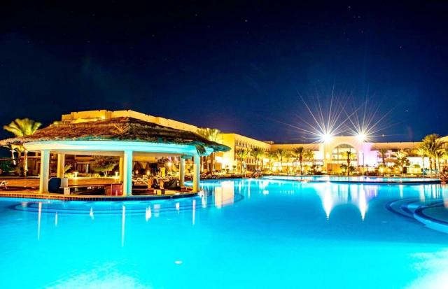 Mövenpick Waterpark Resort & Spa Soma Bay