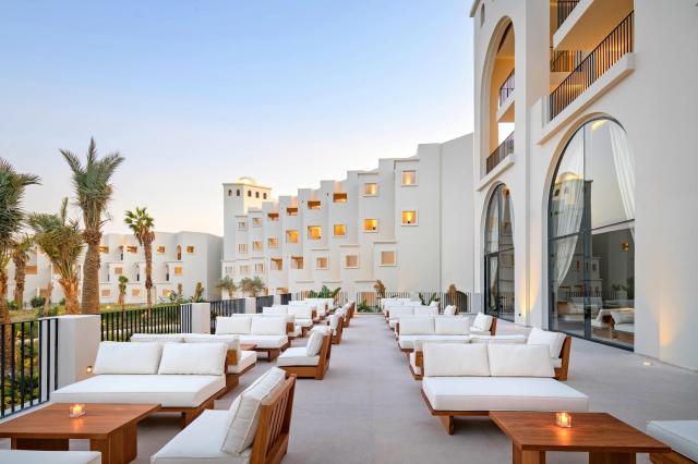 Serry Beach Resort