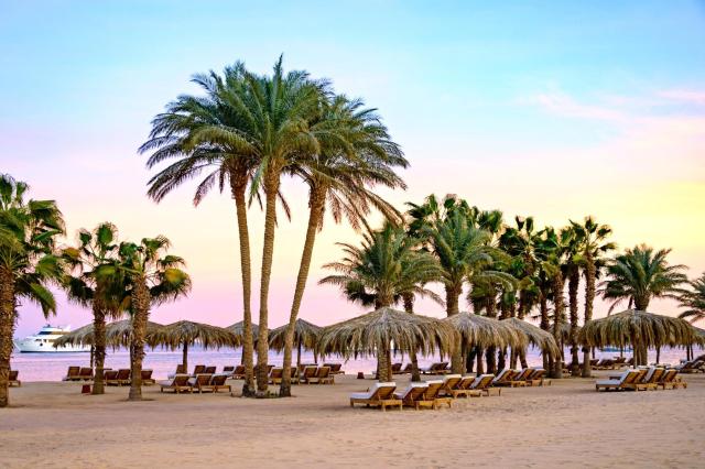 Serry Beach Resort