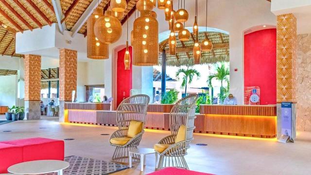 Tropical Princess Beach Resort & Spa