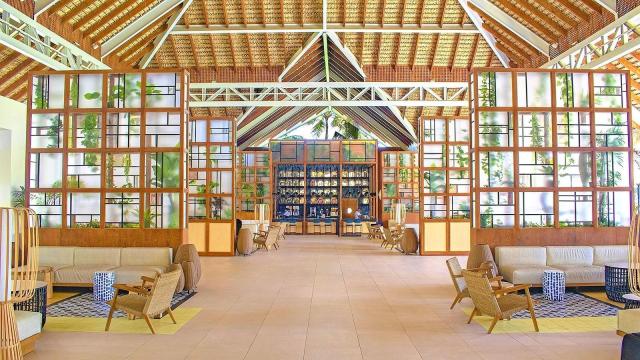 Tropical Princess Beach Resort & Spa