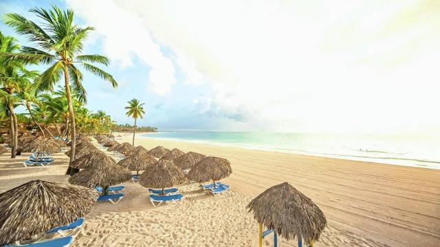 Tropical Princess Beach Resort & Spa