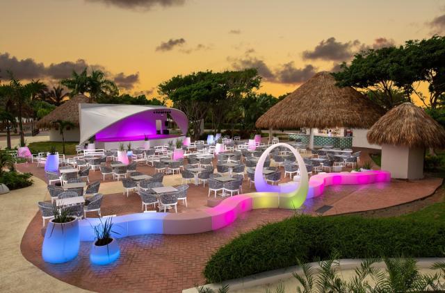 Grand Sirenis Cocotal Beach Resort