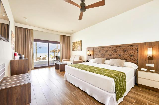 Riu Atoll