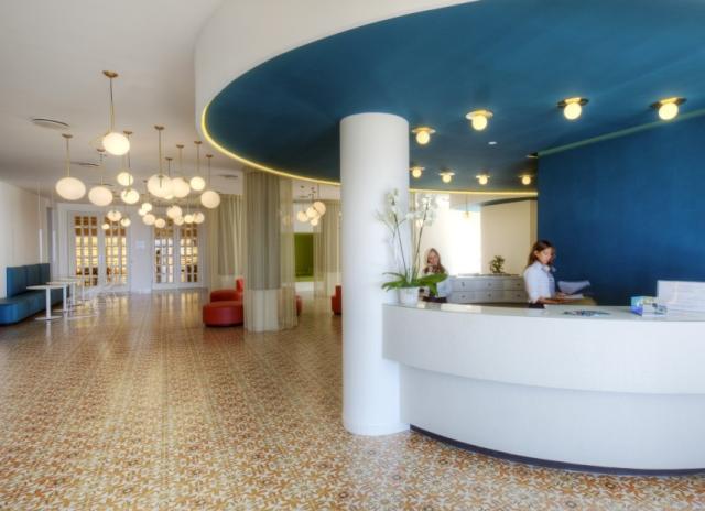 Grand hotel Riviera