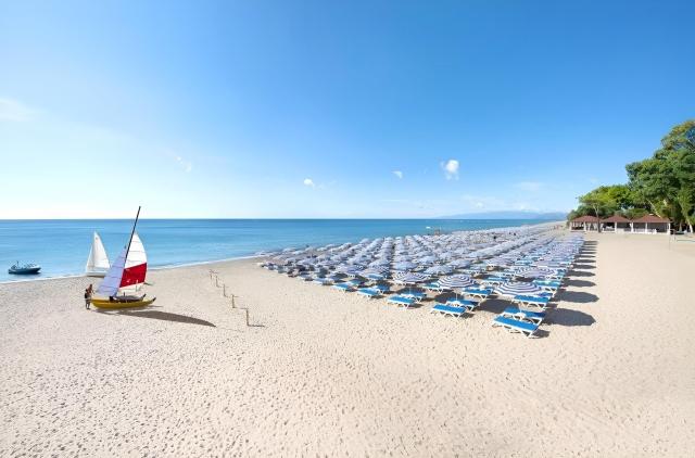 VOI Floriana Resort