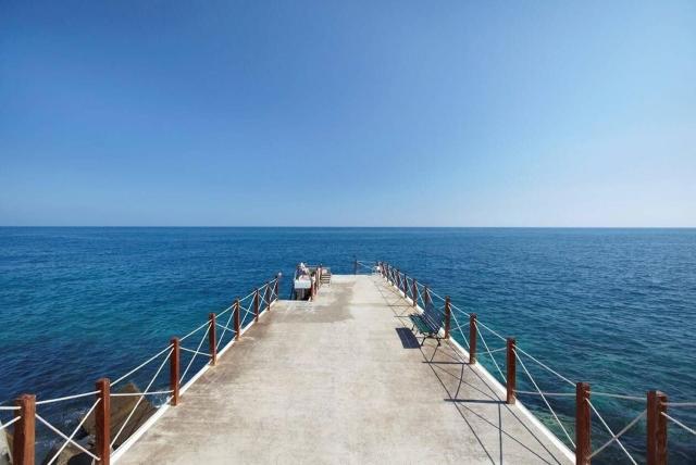 The Cliff Bay