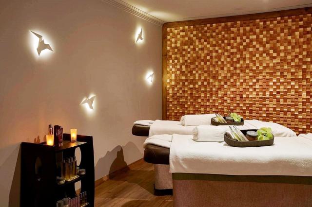 Eden Mar Suite Hotel