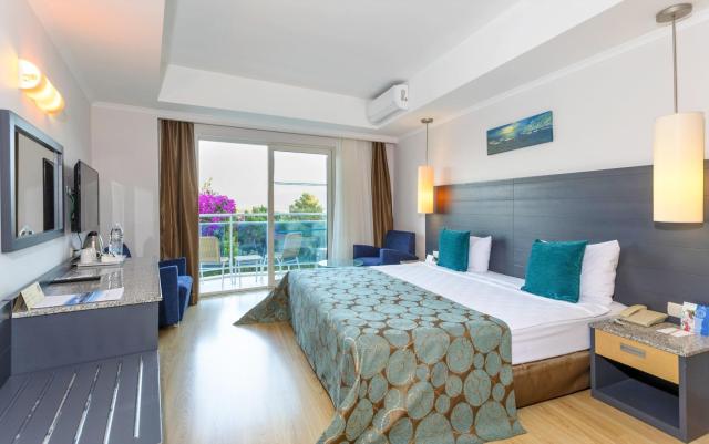 Sealight Resort