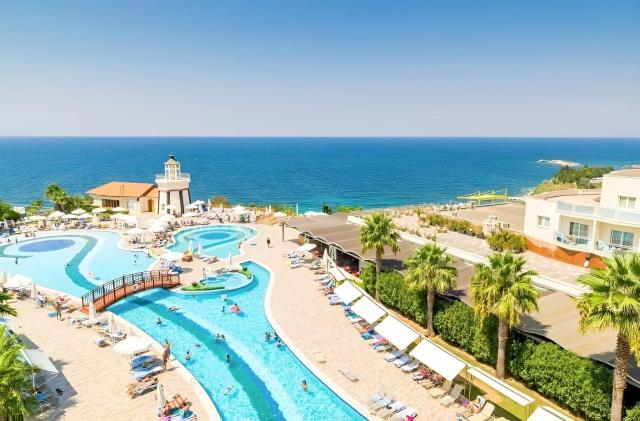 Sealight Resort